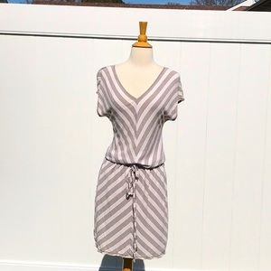 Max Edition V-Neck Cap Sleeve Striped Drawstring Elastic Waist Dress Size Medium